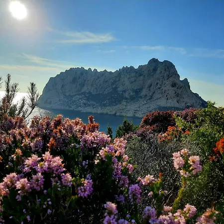 Holiday home Cabanon Du Pecheur, Parc National Des Calanques *